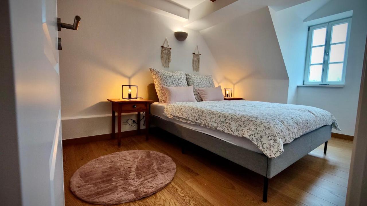 One Apartment'S⎢Neu+Zentral⎢Alberstplatz⎢Altbau Coburg Zewnętrze zdjęcie